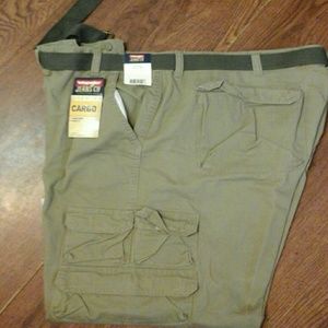 Men's cargo pants with belt